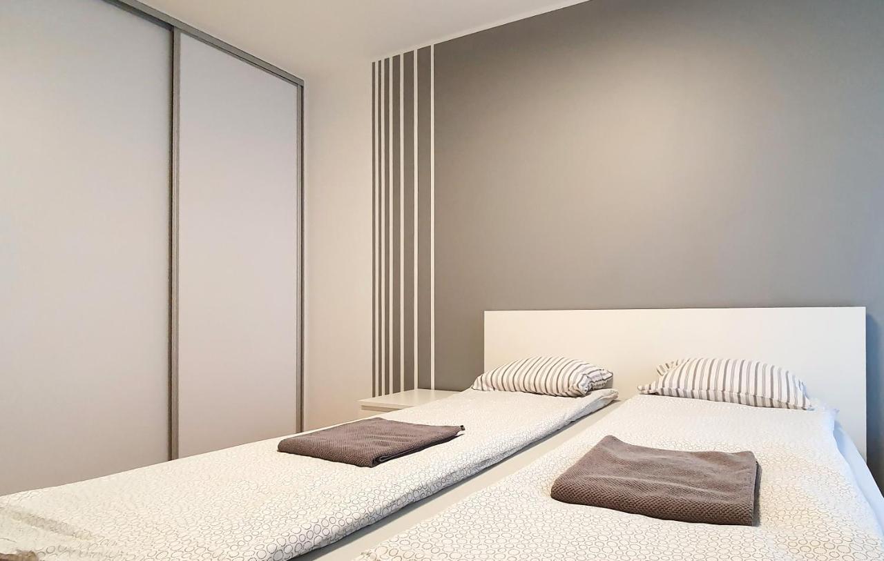 Appartement Cztery Oceany, Apartament Blisko Plazy, Grey à Gdańsk Extérieur photo
